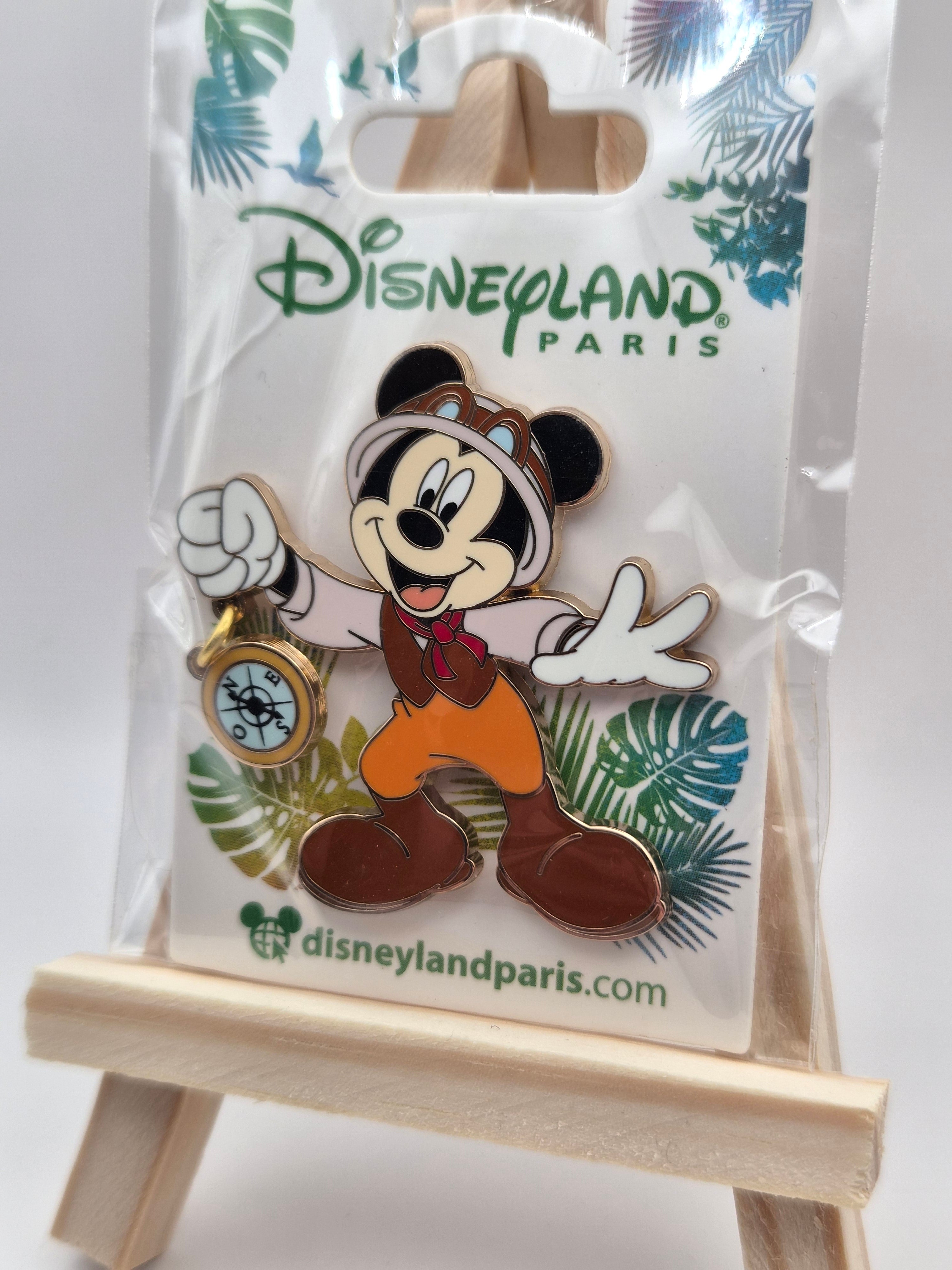 Mickey Mouse Explorer - Compass Adventure - Disneyland Paris Pin