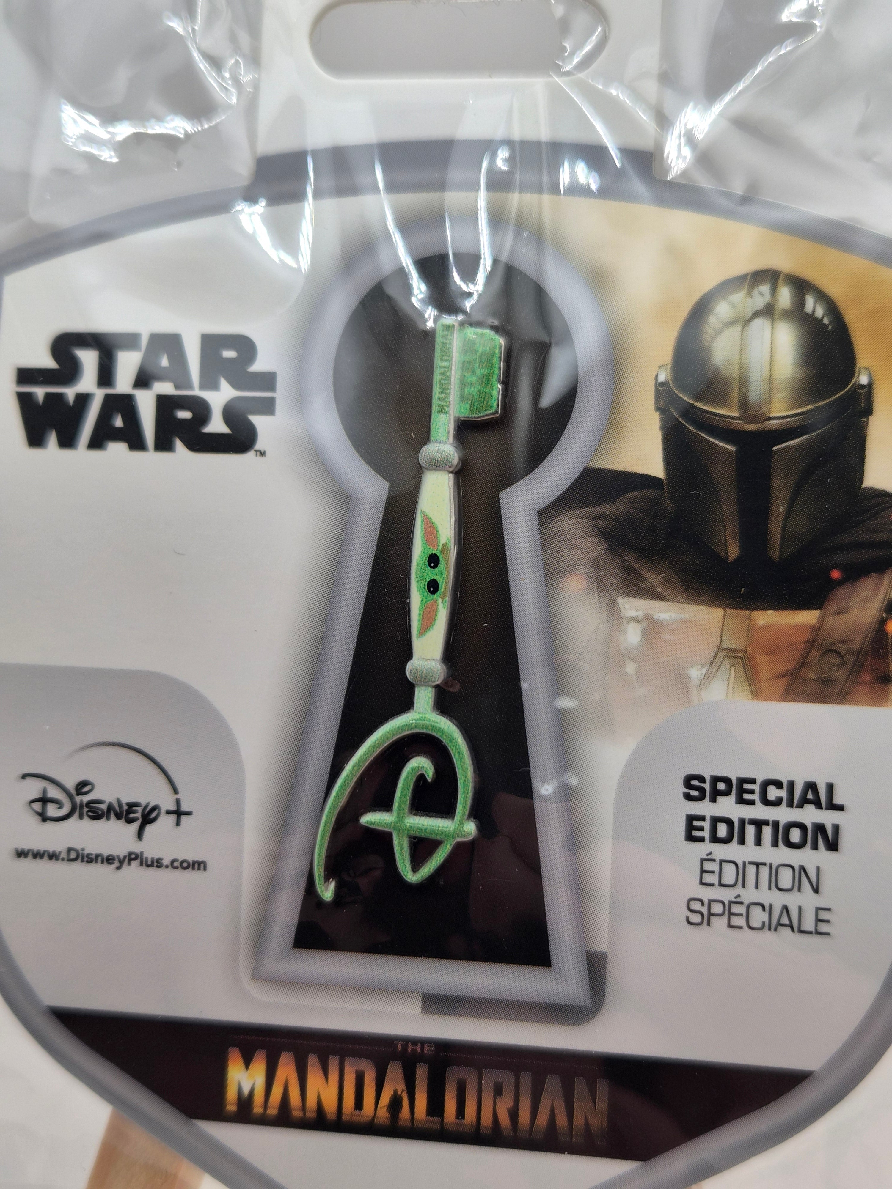 Disney Store Key - Star Wars The Mandalorian - Disney Pin