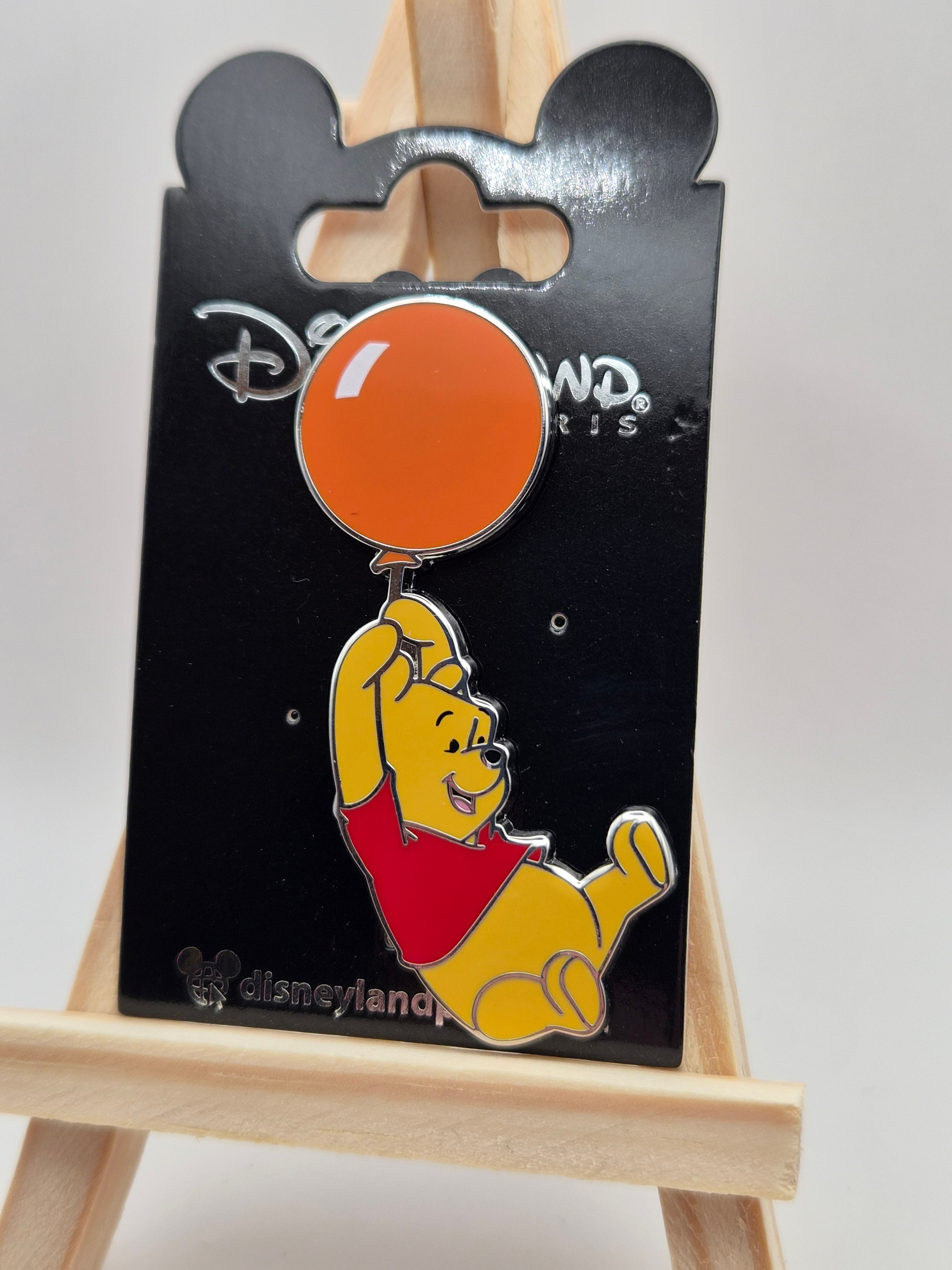 Winnie the Pooh - Floating Balloon - Disneyland Paris Pin