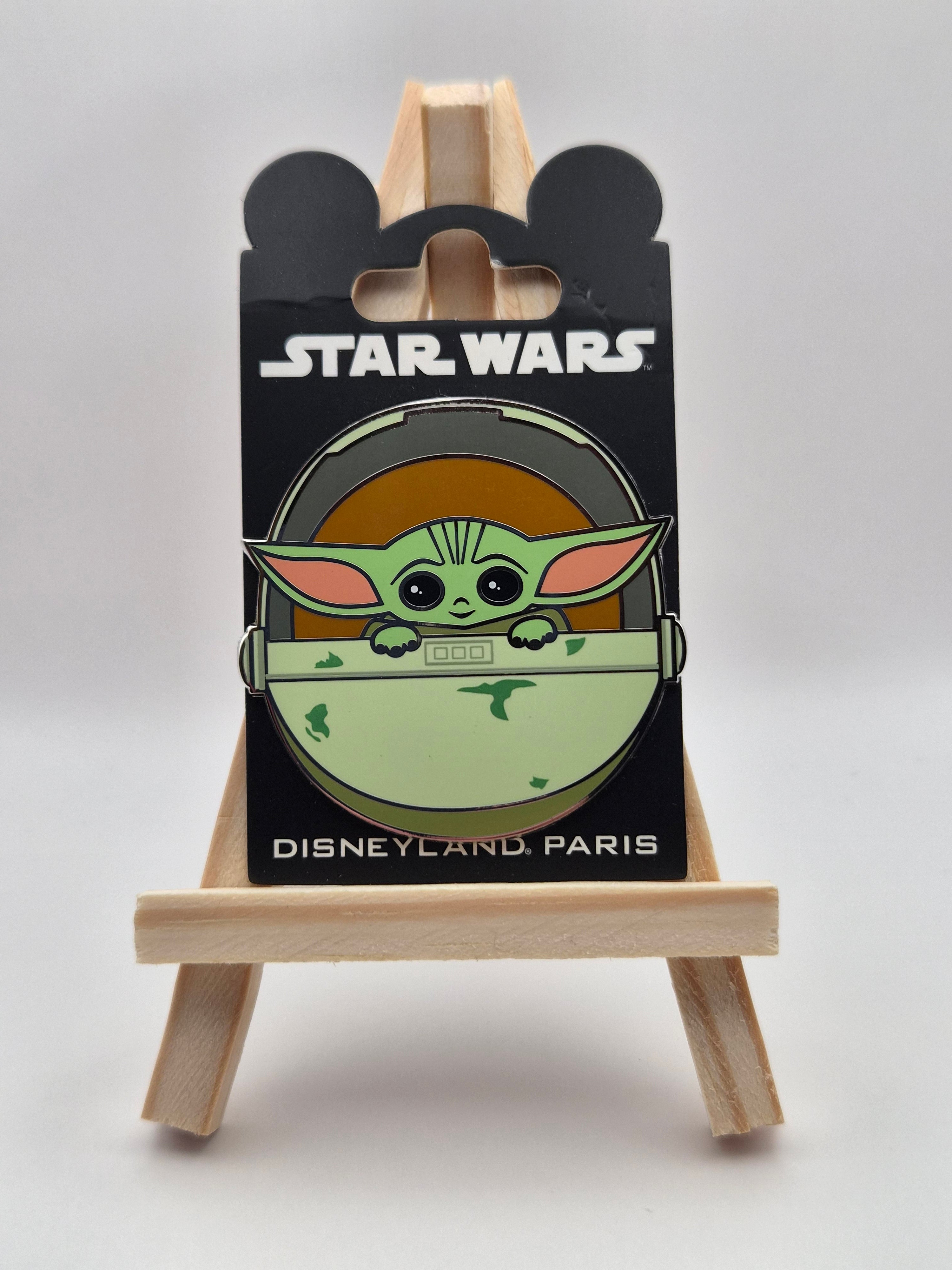 Grogu (The Child / Baby Yoda) in Pod - Star Wars The Mandalorian - Disneyland Paris Pin