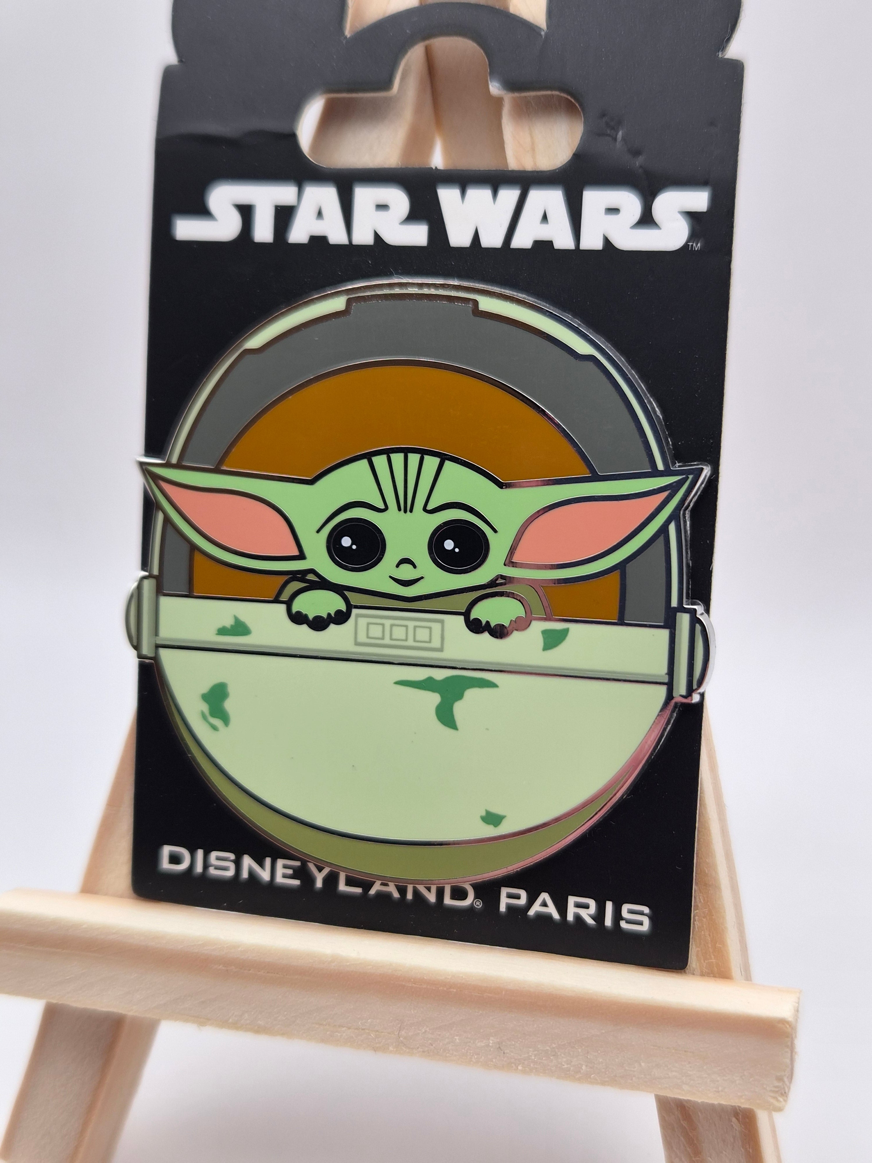 Grogu (The Child / Baby Yoda) in Pod - Star Wars The Mandalorian - Disneyland Paris Pin