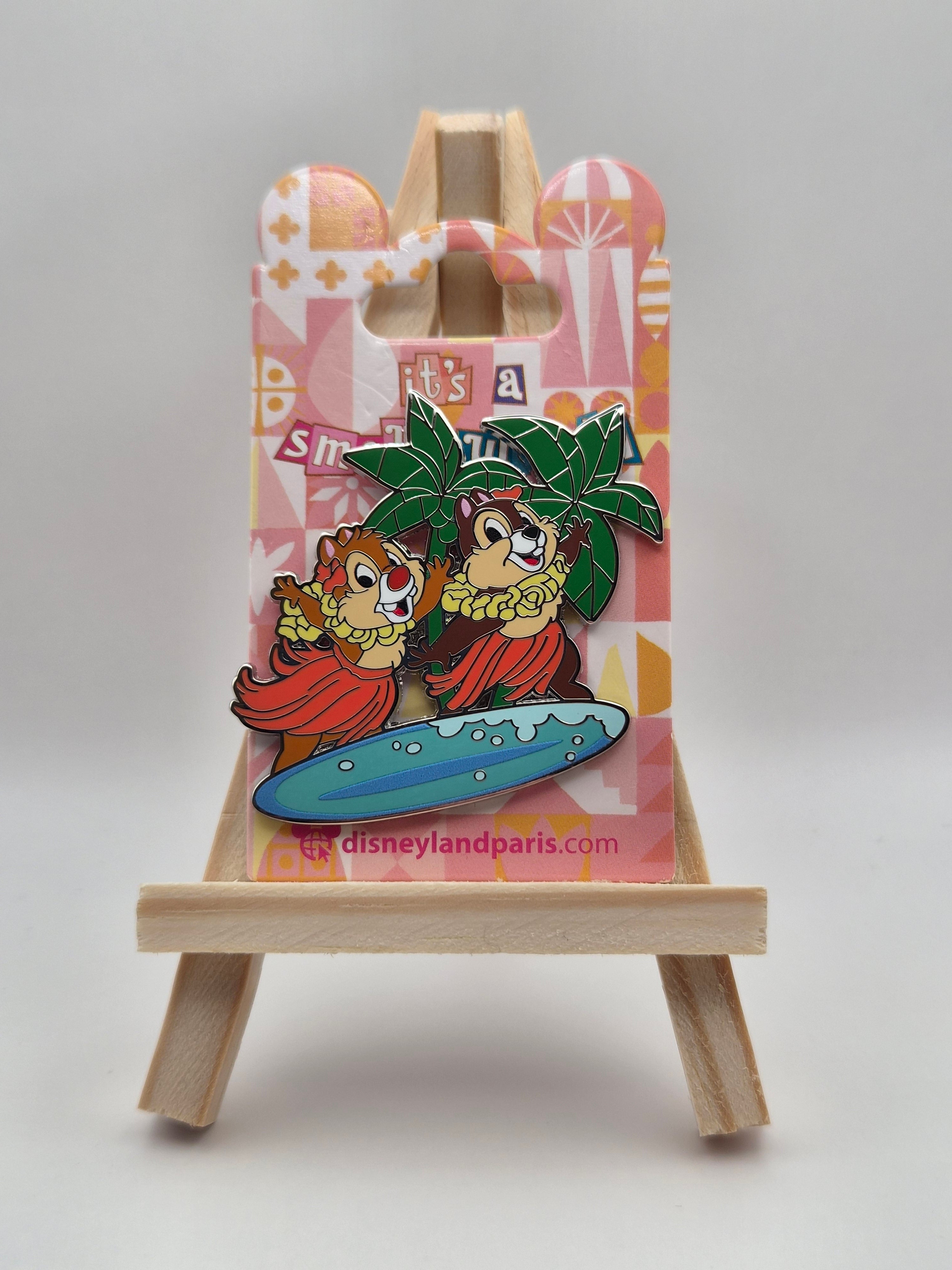 Chip & Dale on Surfboard - It's a Small World - Disneyland Paris Pin