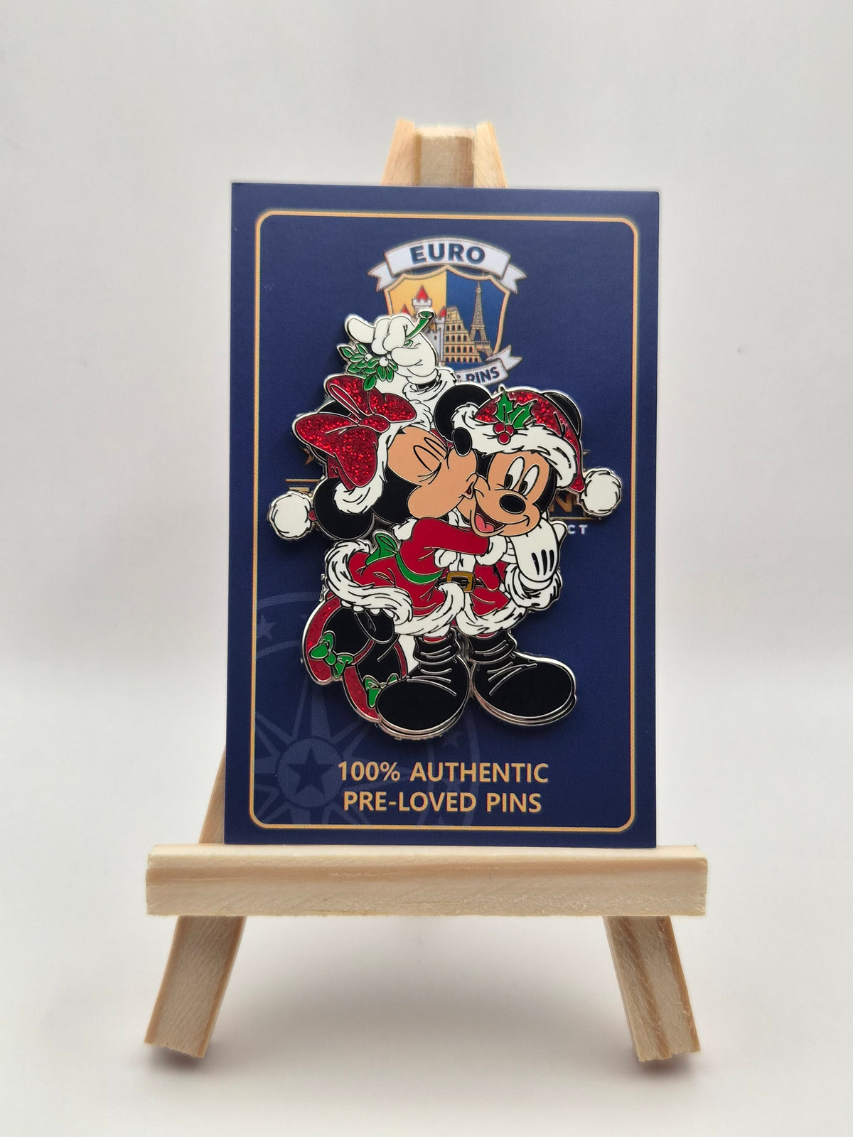 Mickey and Minnie Mouse - Kissing under the Mistletoe - 100% Authentic Disney Pin