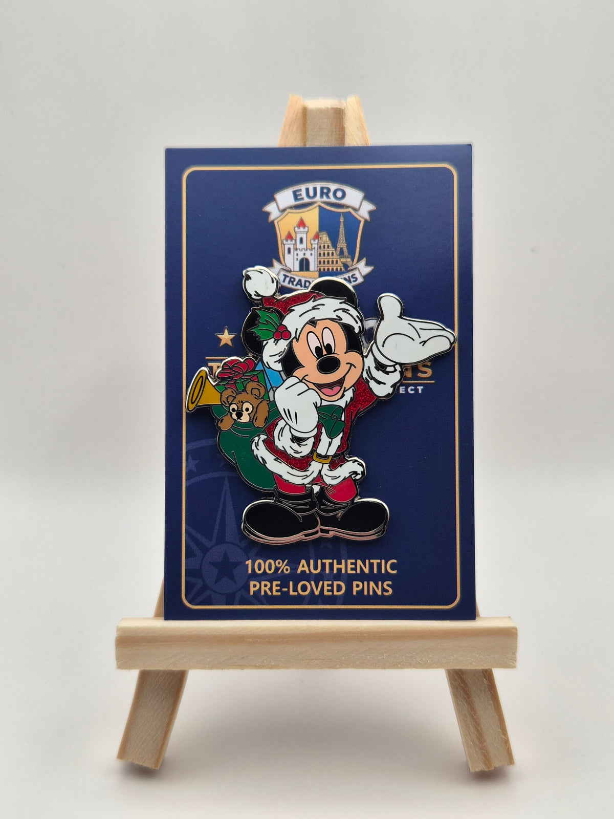 Mickey Mouse - Santa Christmas Gifts - 100% Authentic Disney Pin