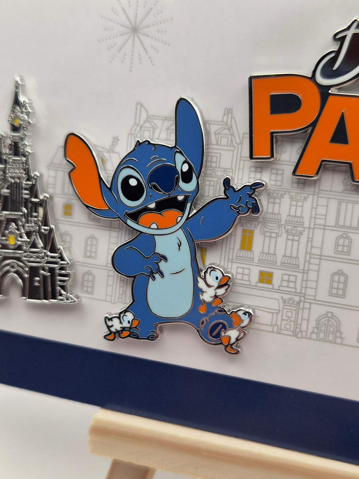 Stitch with Castle and Eiffel Tower - Set of 4 - Disneyland Paris Pin