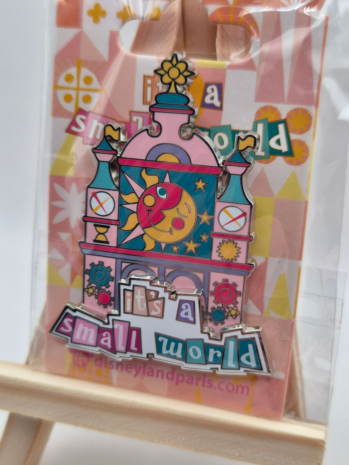 It's a Small World Clock Tower - Façade - Disneyland Paris Pin