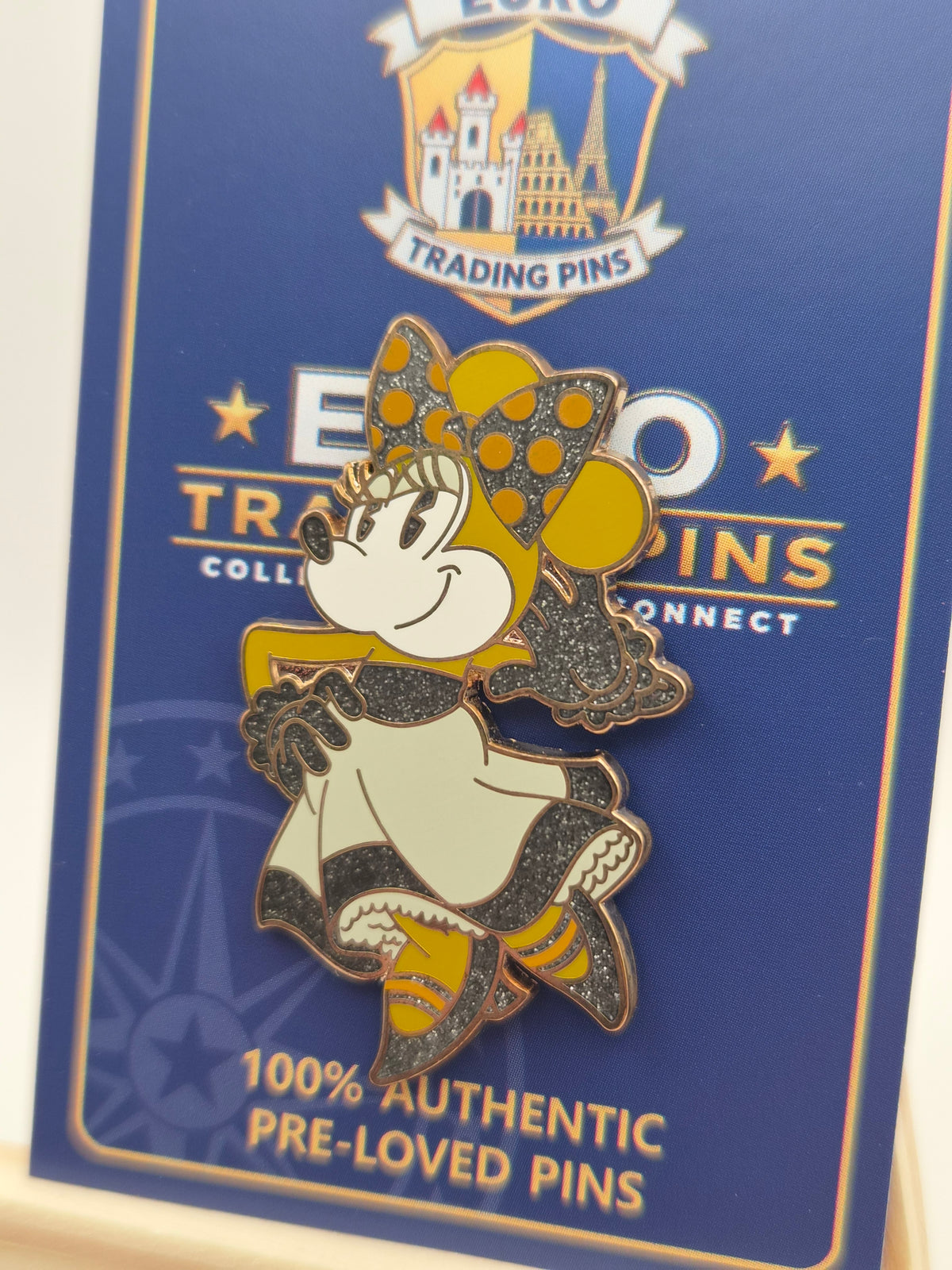 Pirates of the Caribbean style Minnie Mouse - Minnie Mouse The Main Attraction - 100% Authentic Disney Pin
