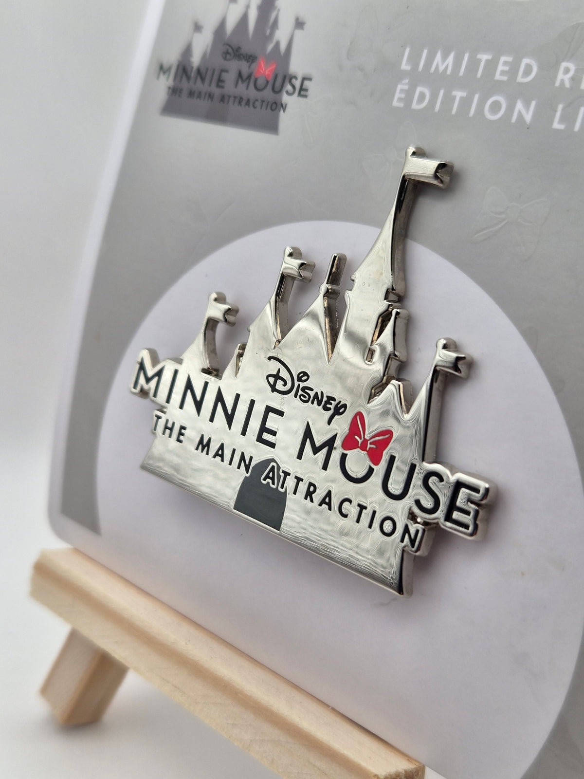 Castle - Minnie Mouse The Main Attraction - Limited Release Disney Pin