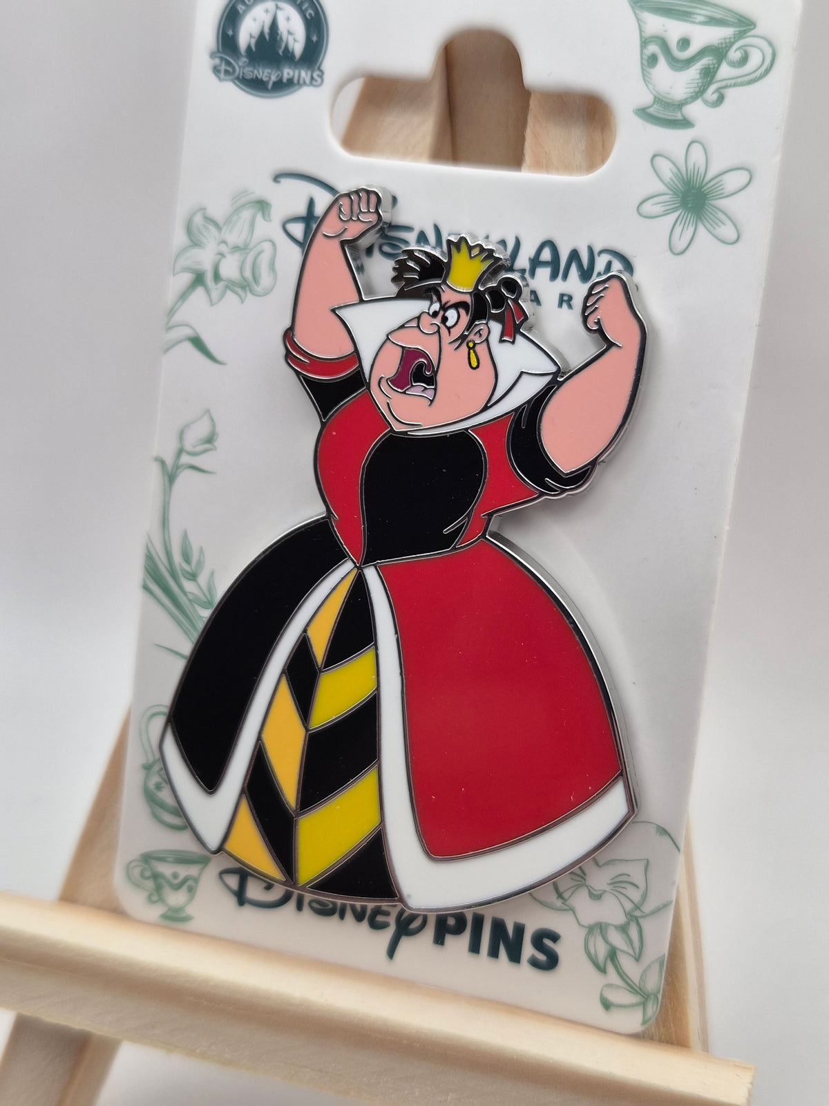 Queen of Hearts - Alice in Wonderland - Disneyland Paris Pin