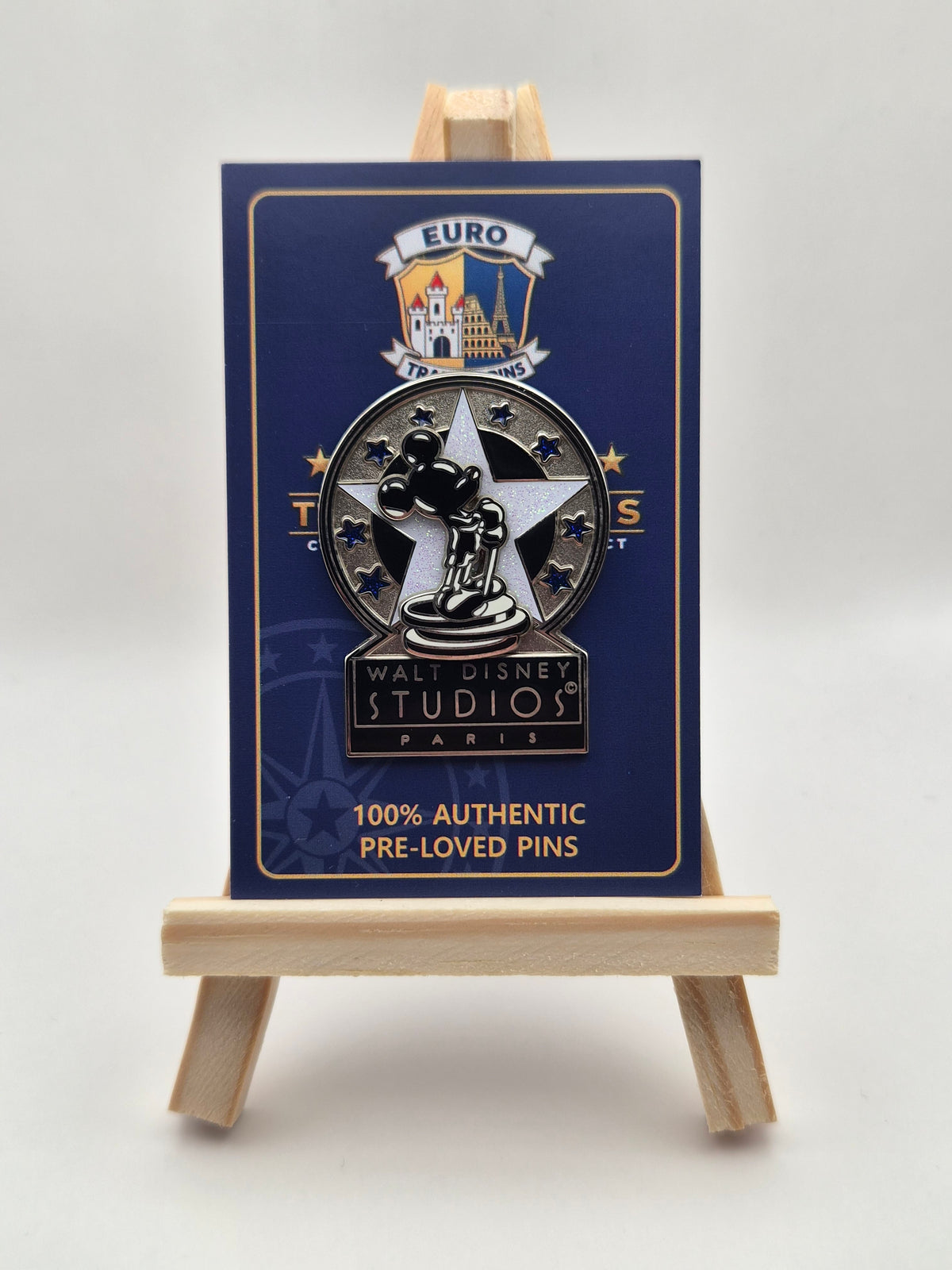 Walt Disney Studios Park Mickey Mouse Trophy - Disneyland Paris - 100% Authentic Disney Pin
