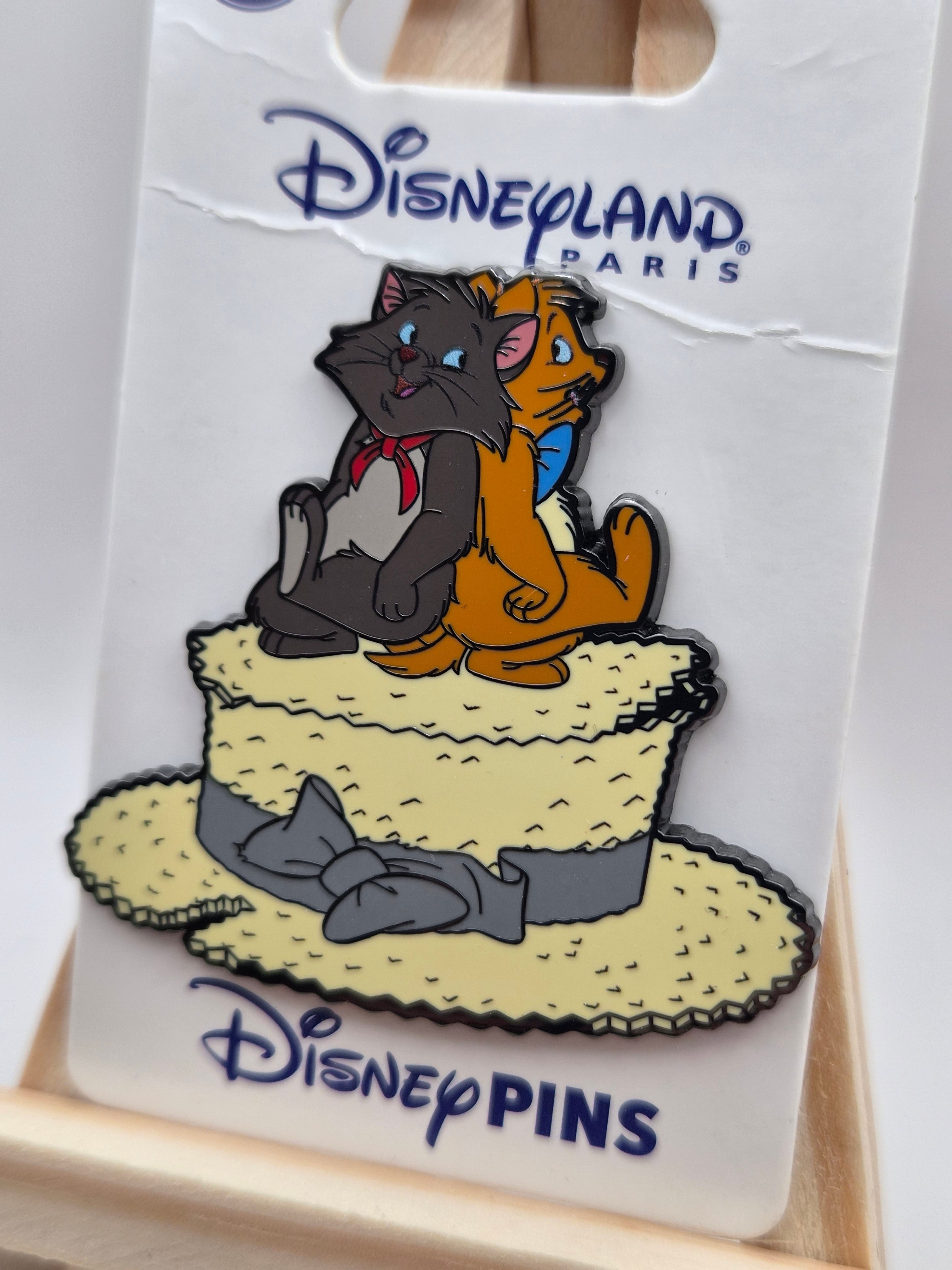 Berlioz and Toulouse - The Aristocats - Disneyland Paris Pin