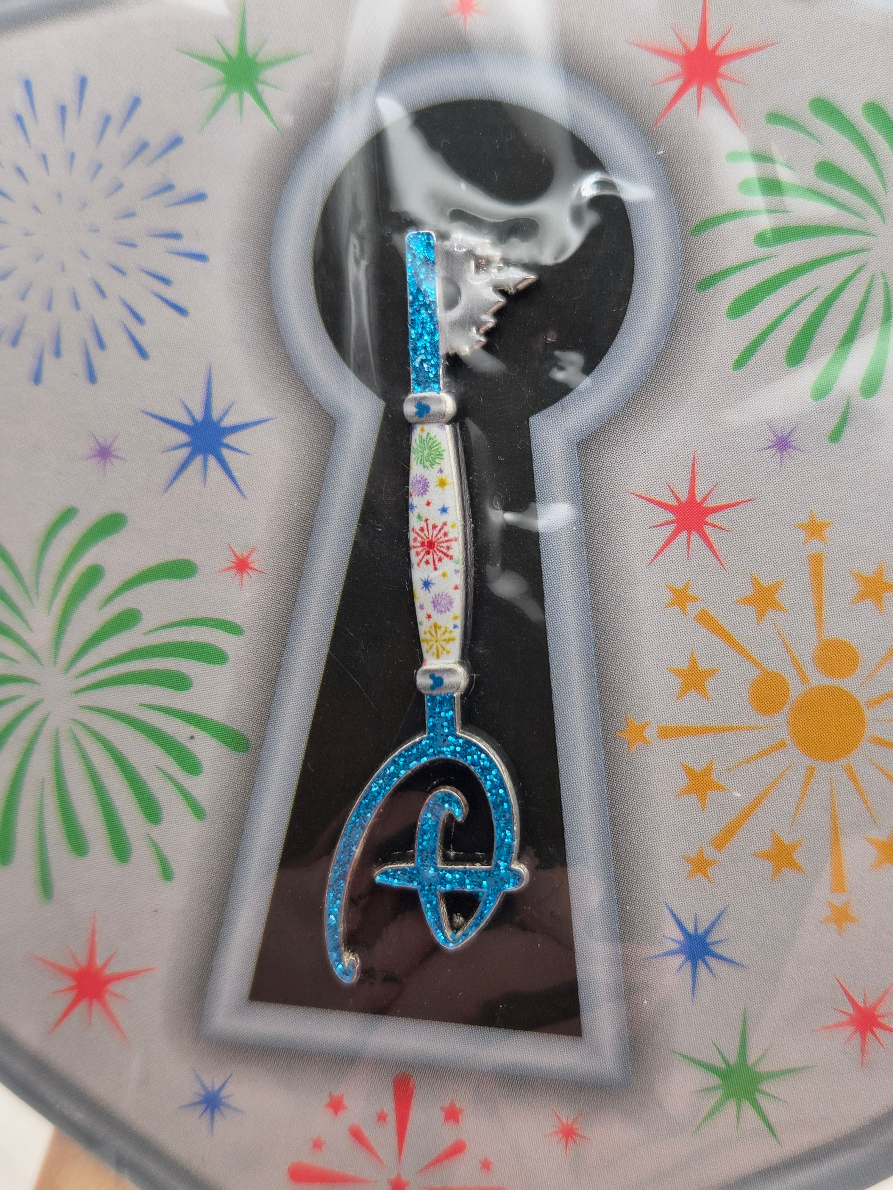 Disney Store Key - Fireworks - Disney Pin