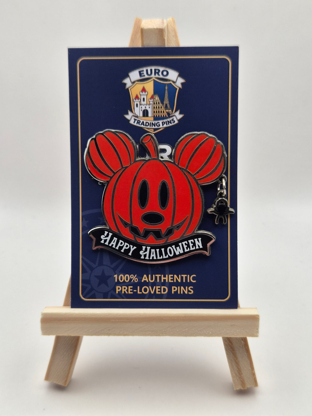 Mickey Mouse Pumpkin - Happy Halloween -
100% Authentic Disney Pin