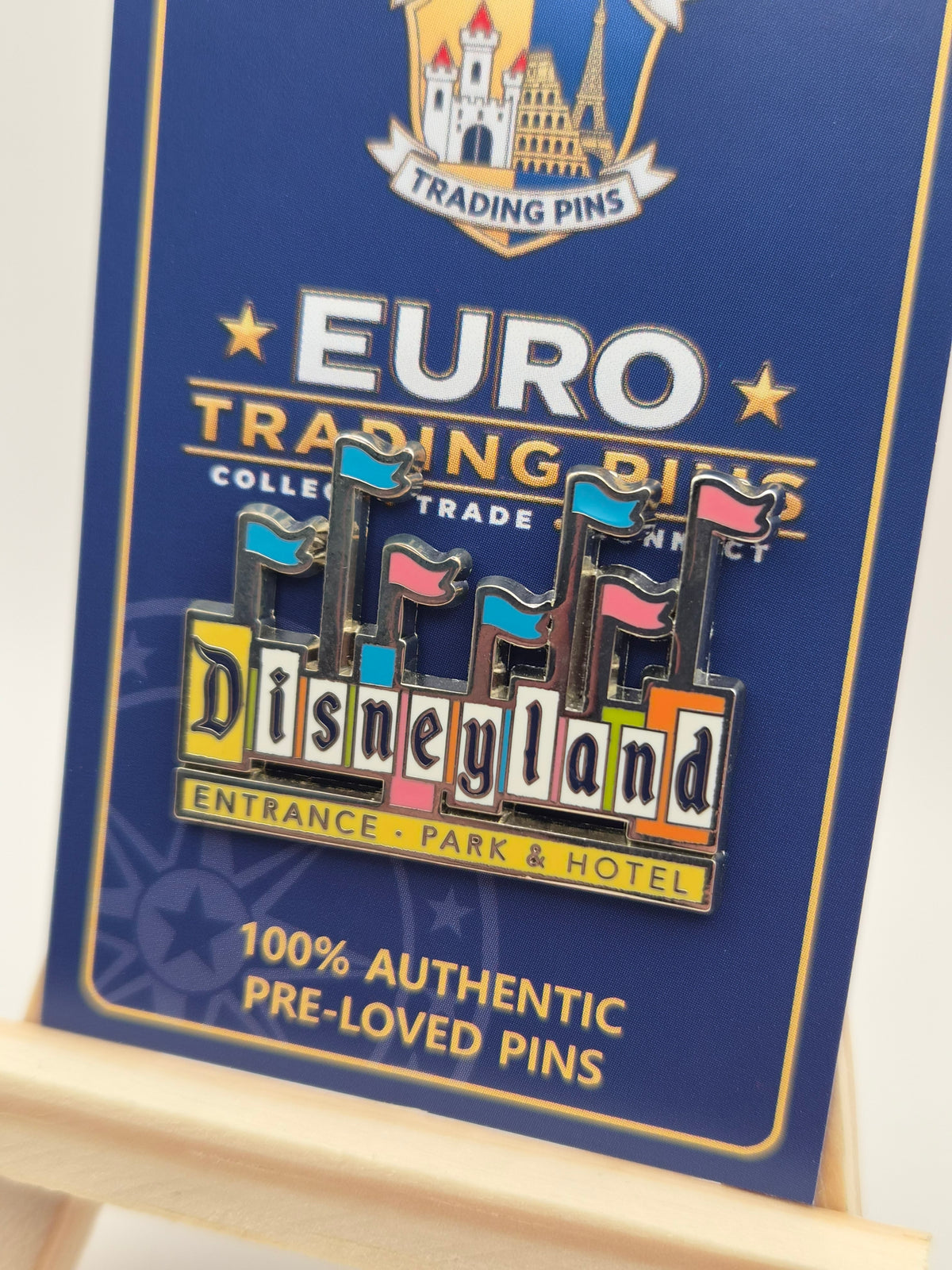 Disneyland Resort California - Entrance Sign - 100% Authentic Disney Pin