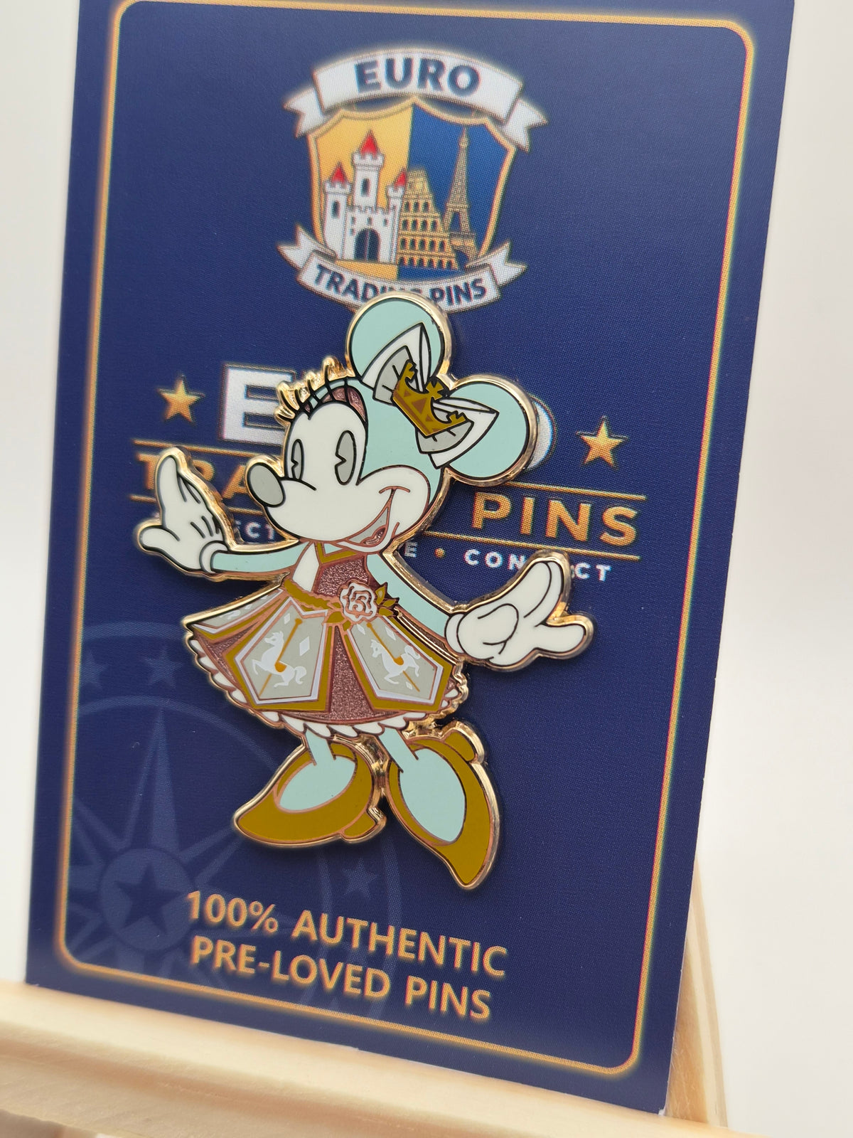 King Arthur Carrousel style Minnie - Minnie Mouse The Main Attraction - 100% Authentic Disney Pin