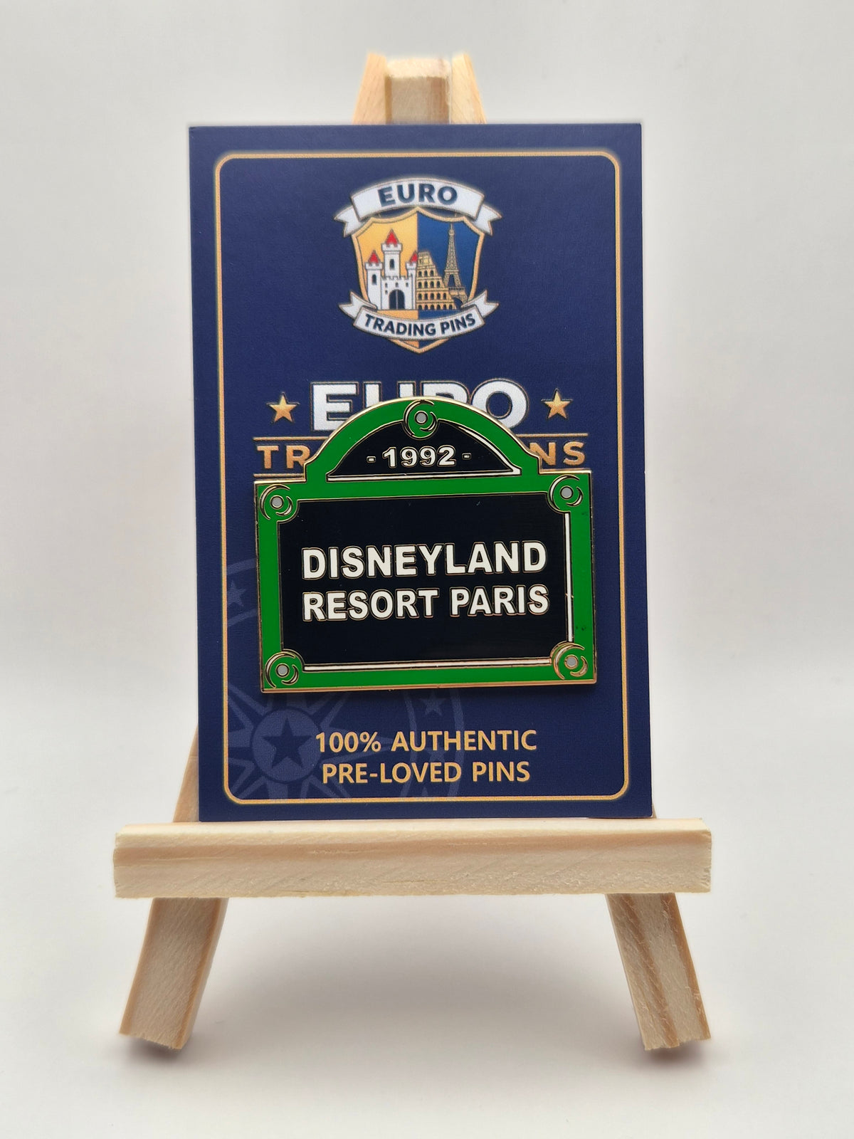 Disneyland Resort Paris - Metro Style Sign - 100% Authentic Disney Pin